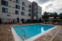 Courtyard Carterville